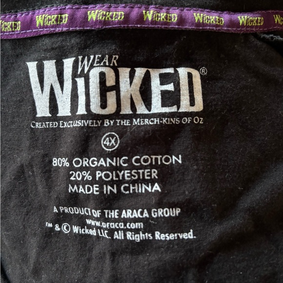 WICKED Elphaba Wear by Merch-Kin’s of OZ -Youth 4X =L Witch Faces on Black Shirt - Picture 9 of 9